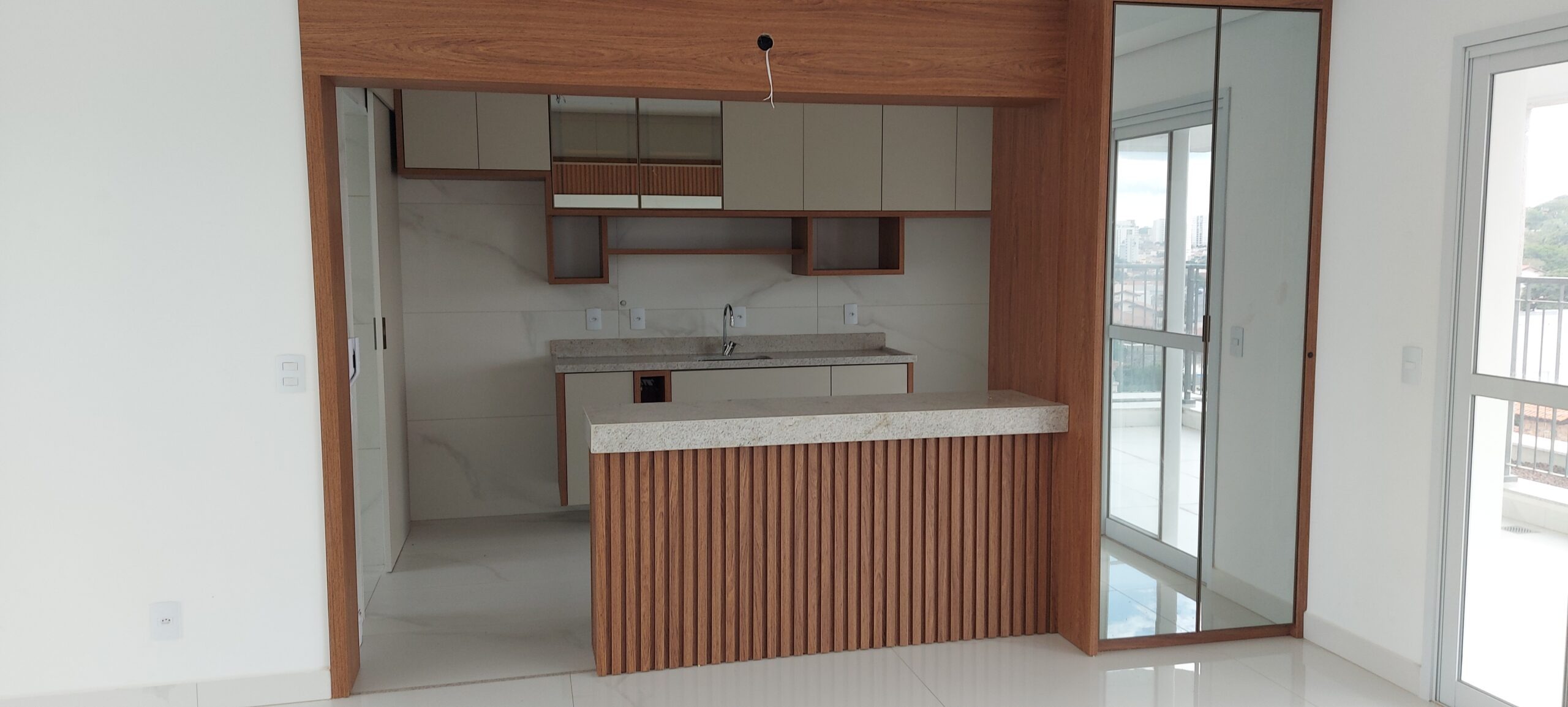 Apartamento, 3 quartos, 161 m² - Foto 1