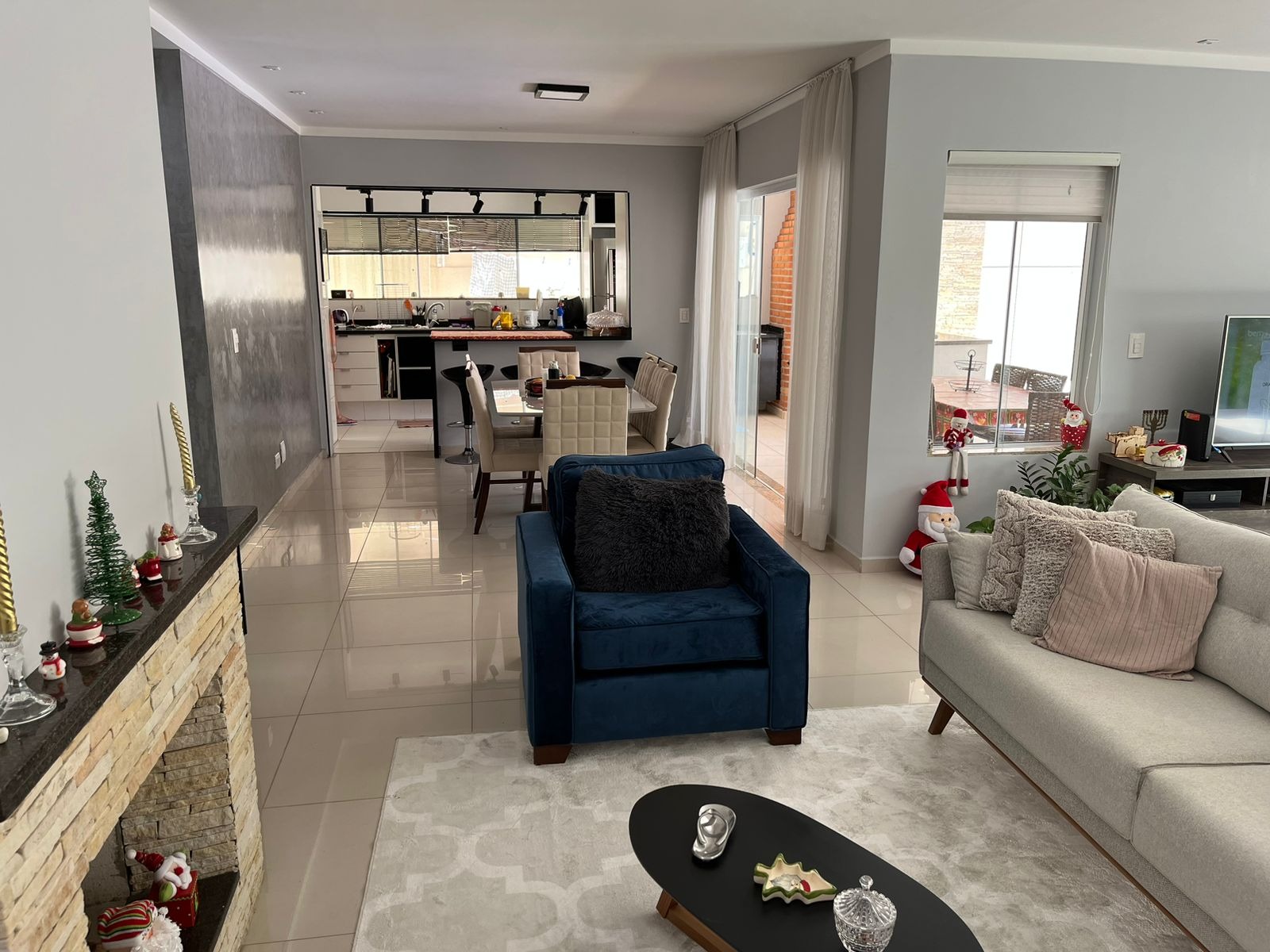 Casa, 4 quartos, 242 m² - Foto 4