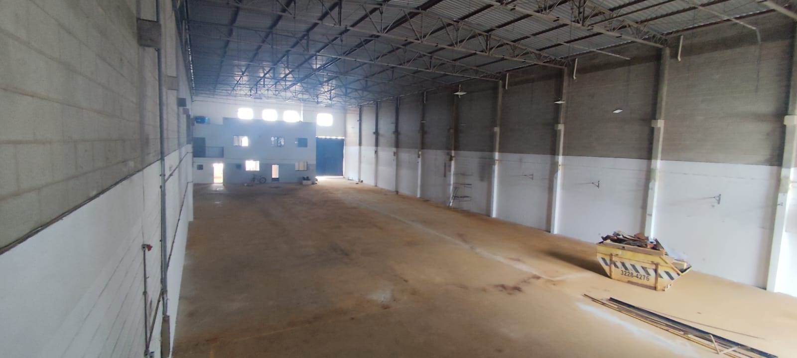 Depósito-Galpão, 1200 m² - Foto 2