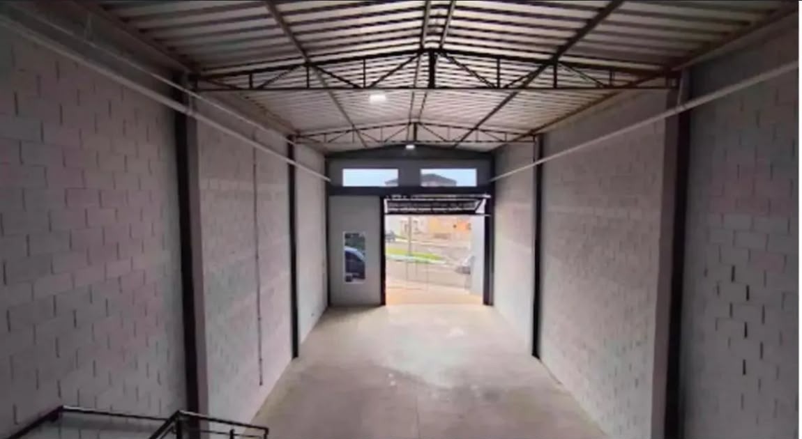 Galpao comercial 290m² bairro piazza di roma zona oeste, sor