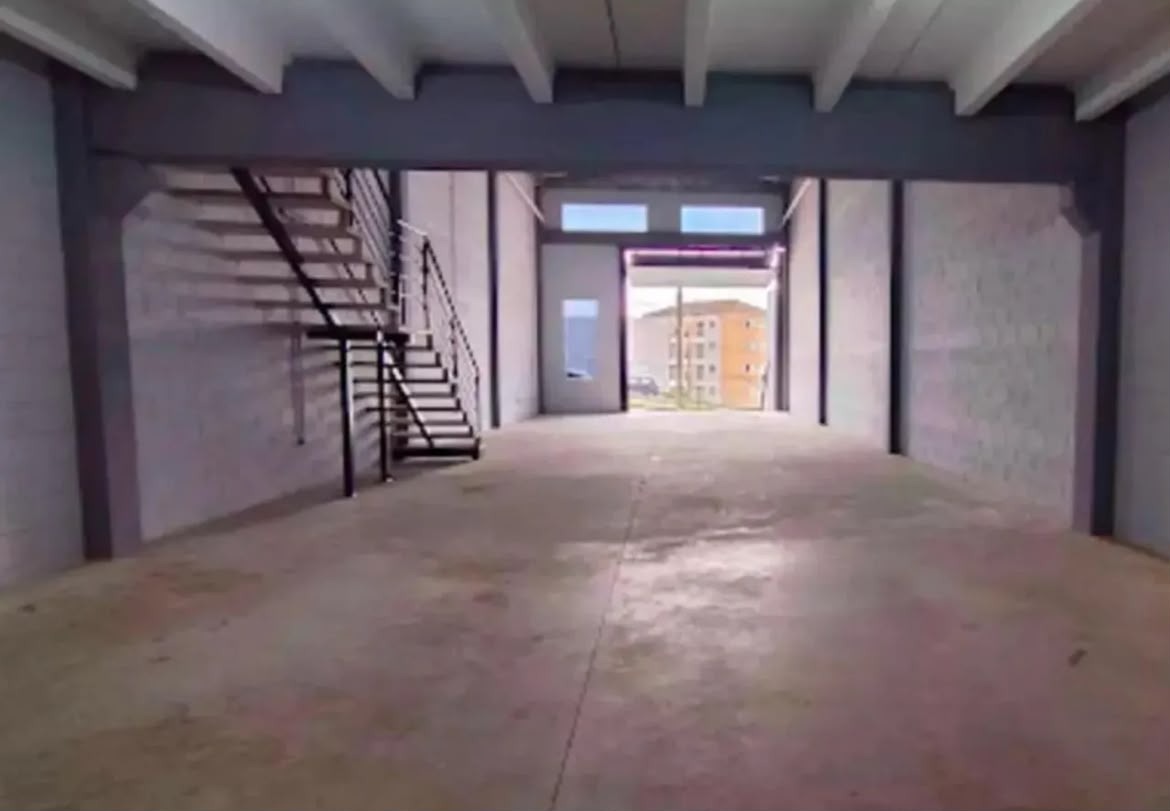 Galpao comercial 290m² bairro piazza di roma zona oeste, sor