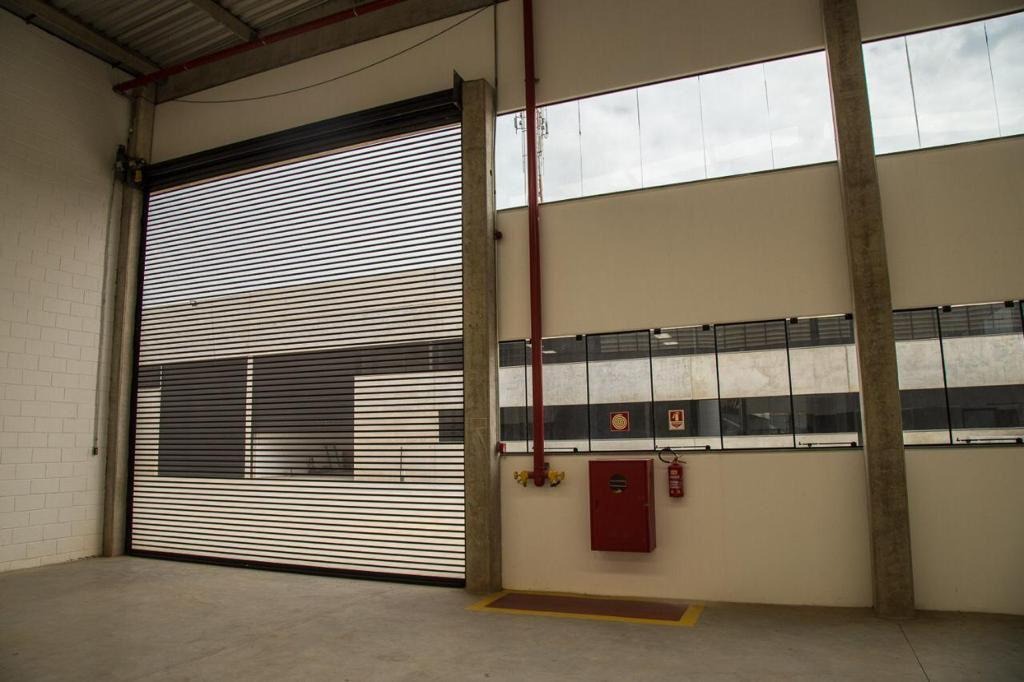 Galpão Comercial e Industrial 500m² em Condomínio para alugar em Sorocaba na Rodovia Raposo Tavares, Km 102