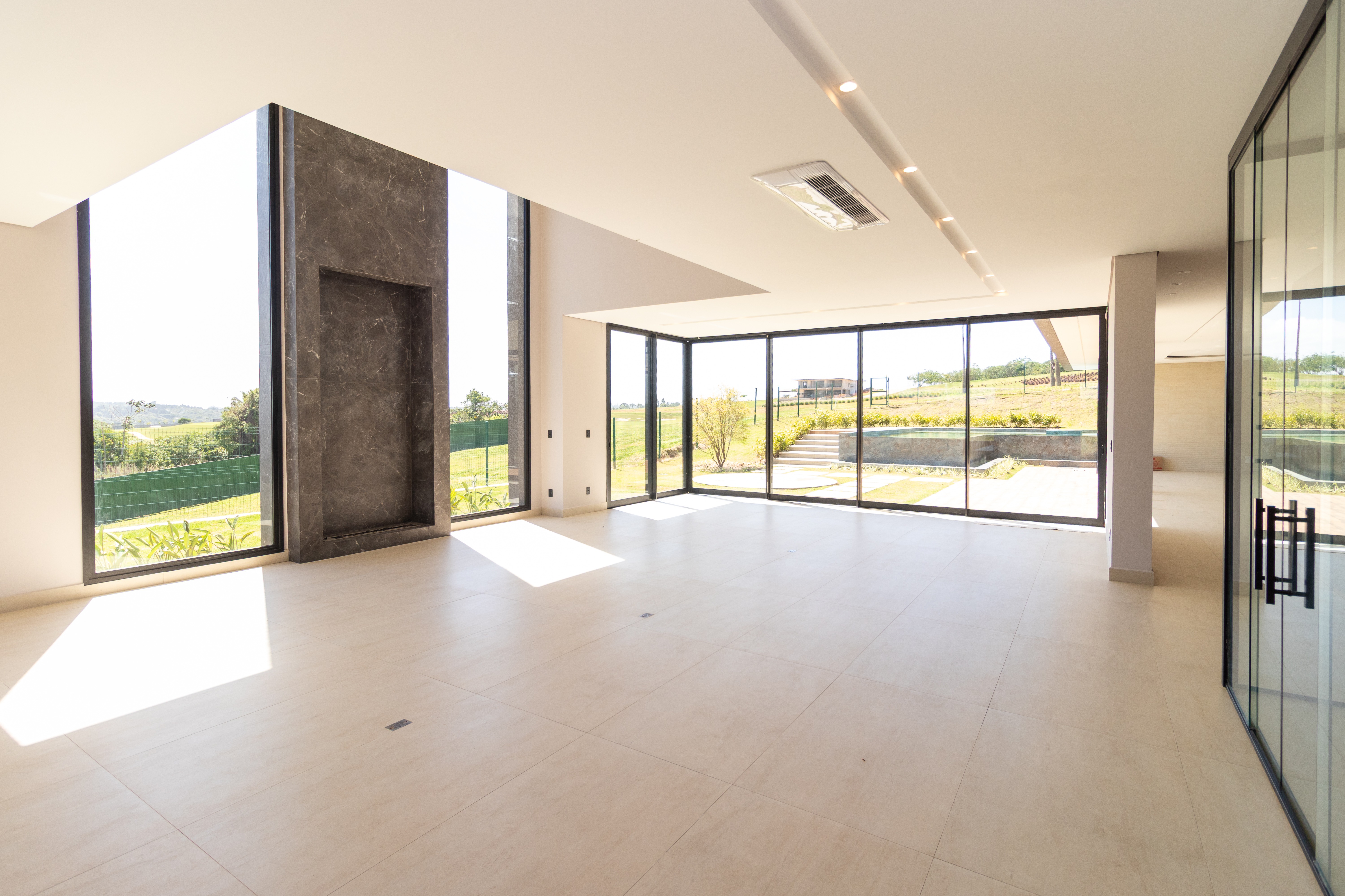 Condomínio portofino reserva ituparanga 6 suítes 720 m² pisc
