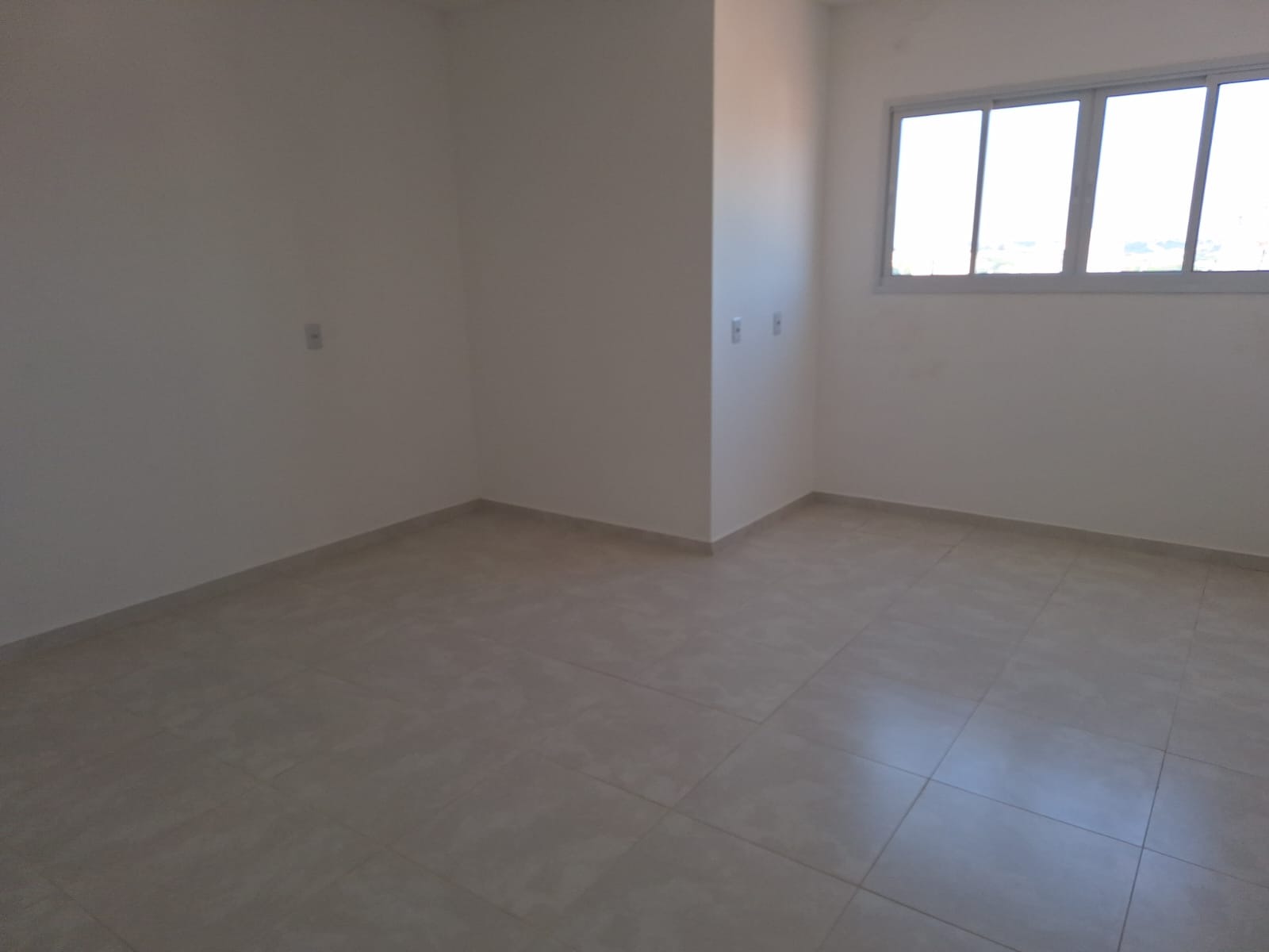 Excelente Apartamento à Venda no Jardim Saíra 2 Quartos com Suíte 65 m²