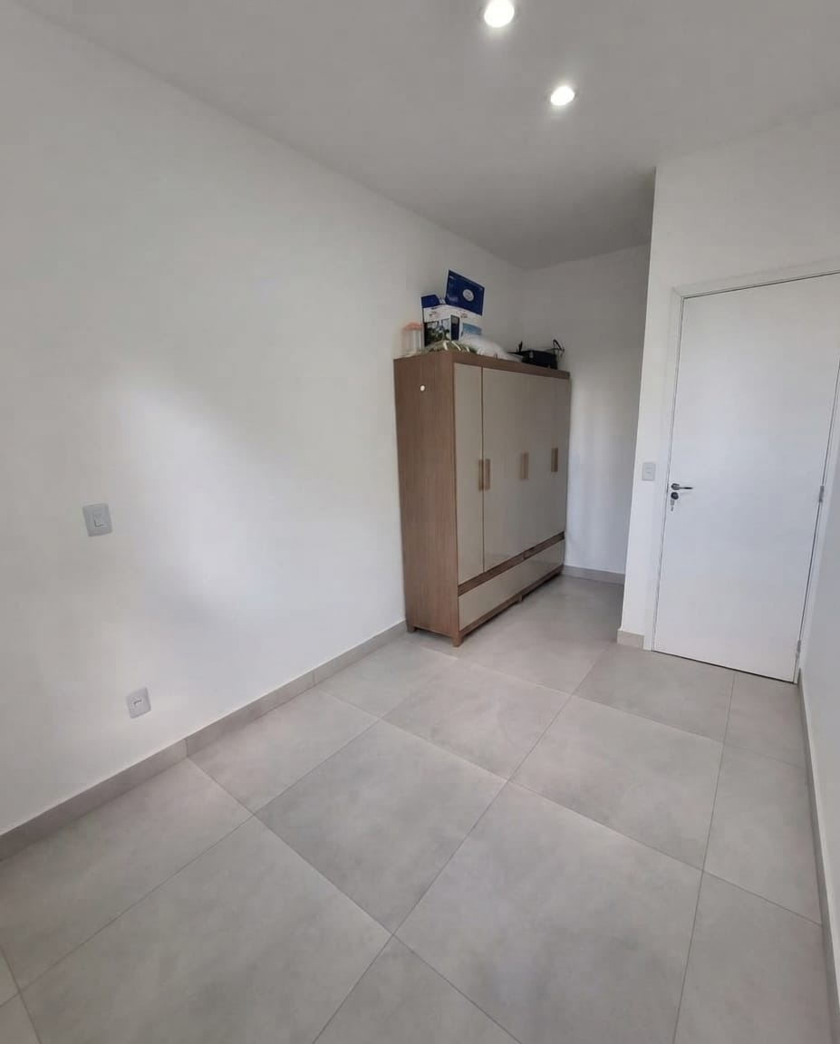 Excelente Apartamento à Venda no Jardim Saíra 2 Quartos com Suíte 65 m²
