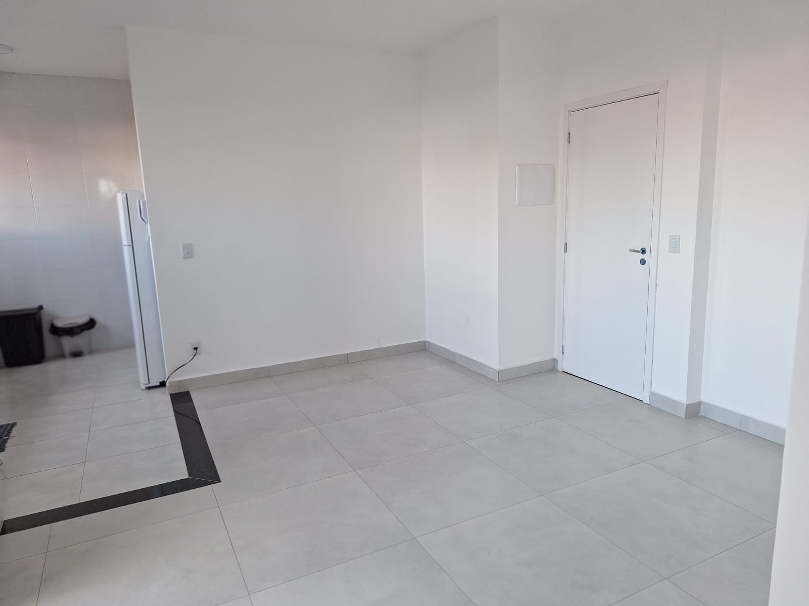 Excelente Apartamento à Venda no Jardim Saíra 2 Quartos com Suíte 65 m²