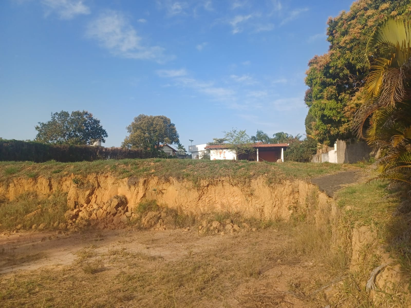 Excelente terreno no condomínio city castelo, venha conferir