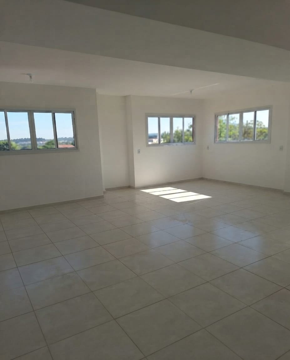 Excelente Apartamento à Venda no Jardim Saíra 2 Quartos com Suíte 65 m²