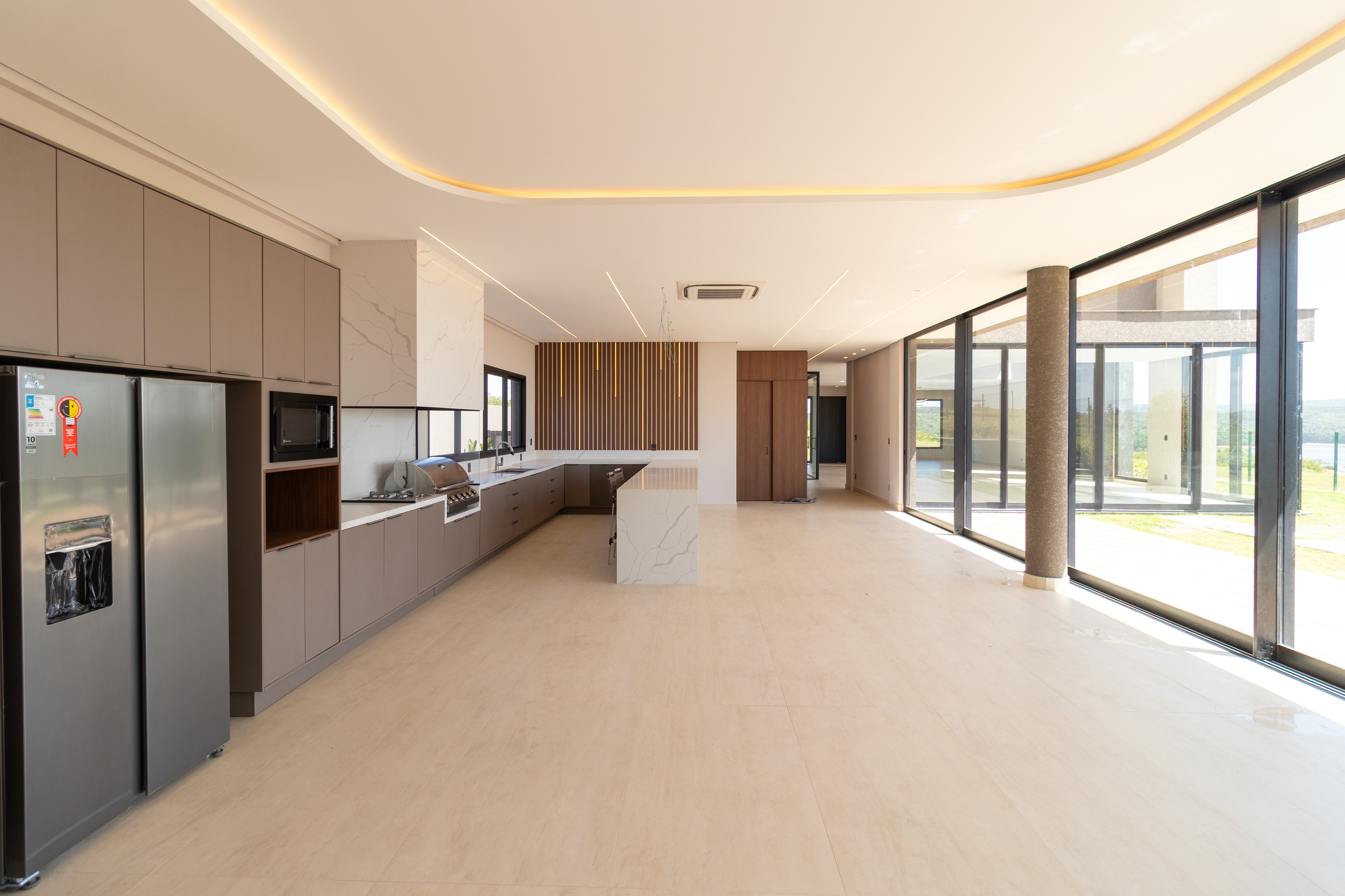 Condomínio portofino reserva ituparanga 6 suítes 720 m² pisc