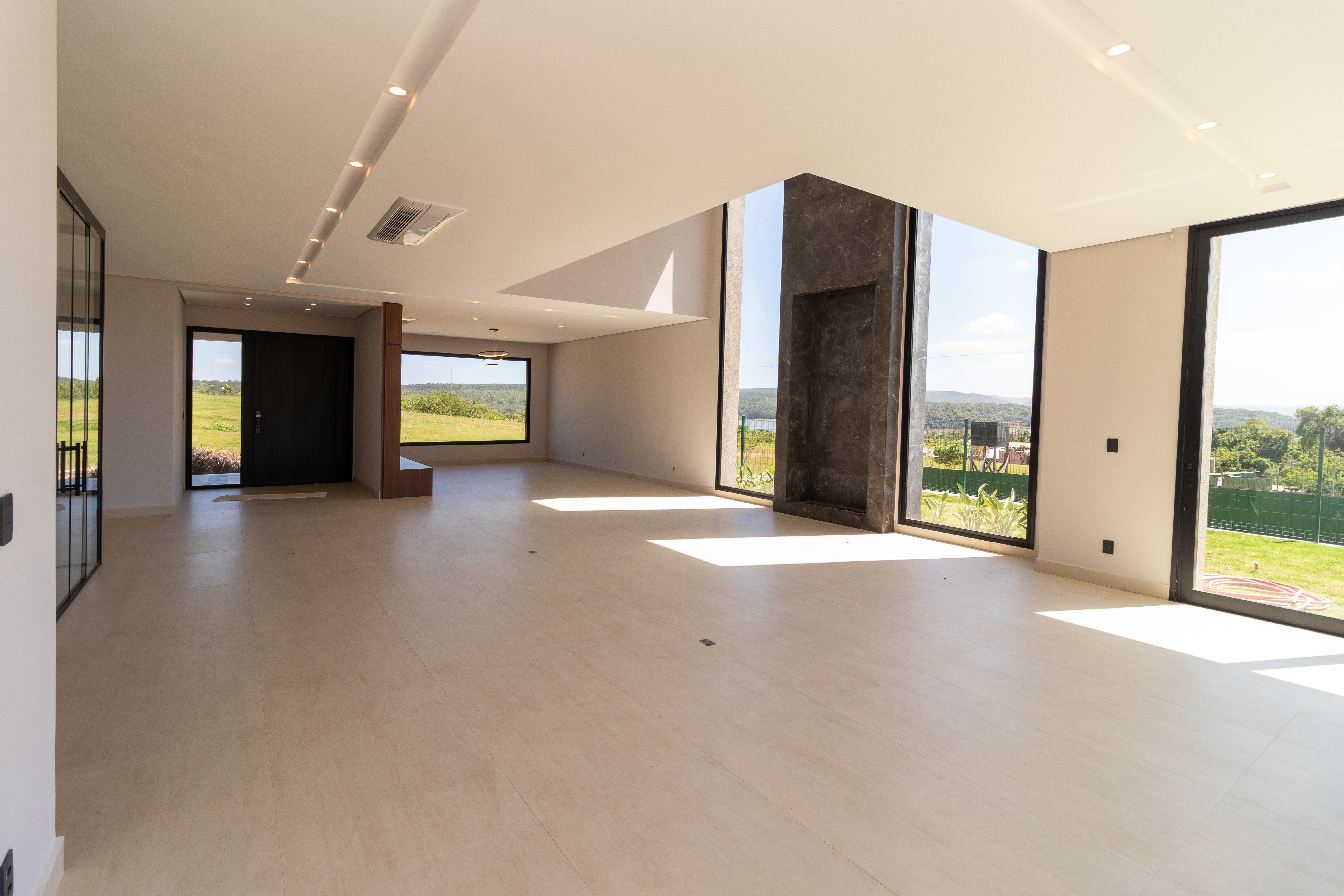 Condomínio portofino reserva ituparanga 6 suítes 720 m² pisc