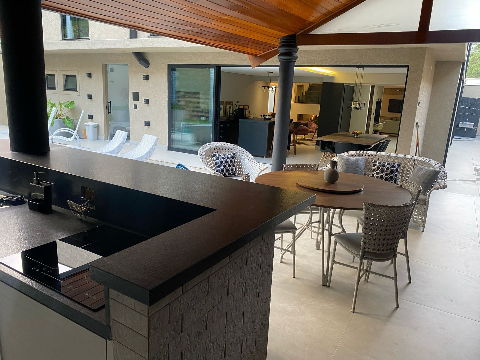 Casa, 5 quartos, 631 m² - Foto 3
