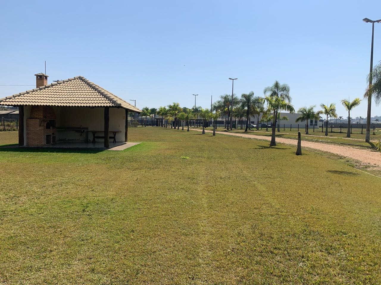 Belíssimo Terreno Plano com acesso ao Rio Piracicaba! Oportunidade! De 320 mil por somente 235 mil reais!