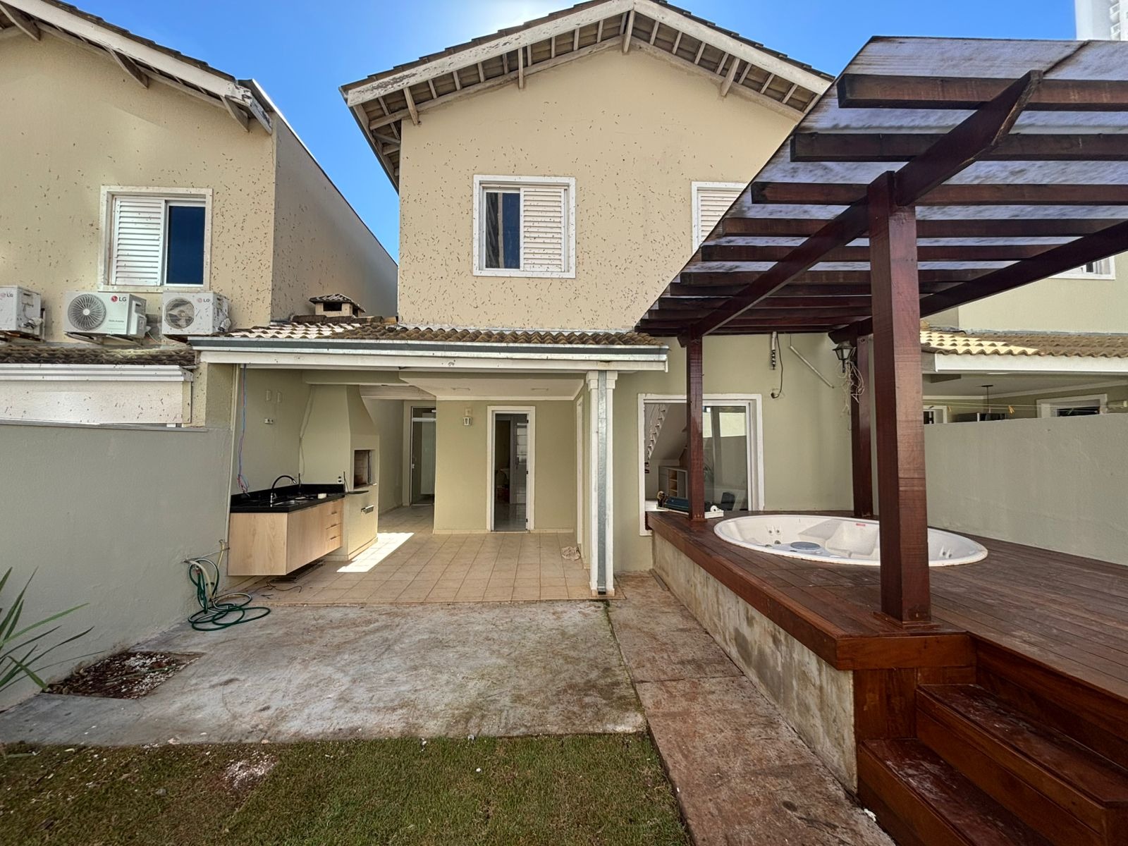 Casa, 3 quartos, 179 m² - Foto 2