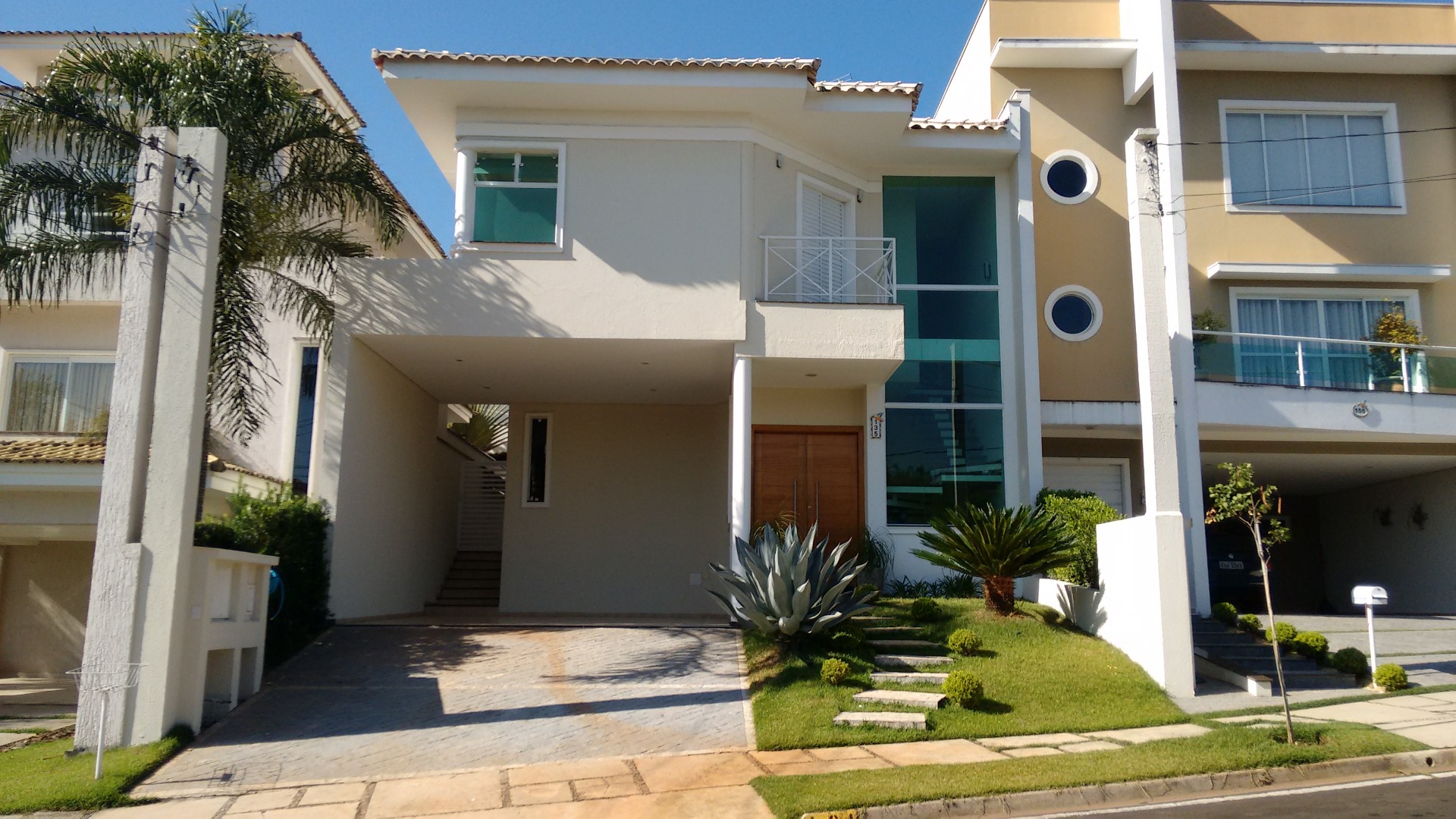 Casa, 3 quartos, 265 m² - Foto 1