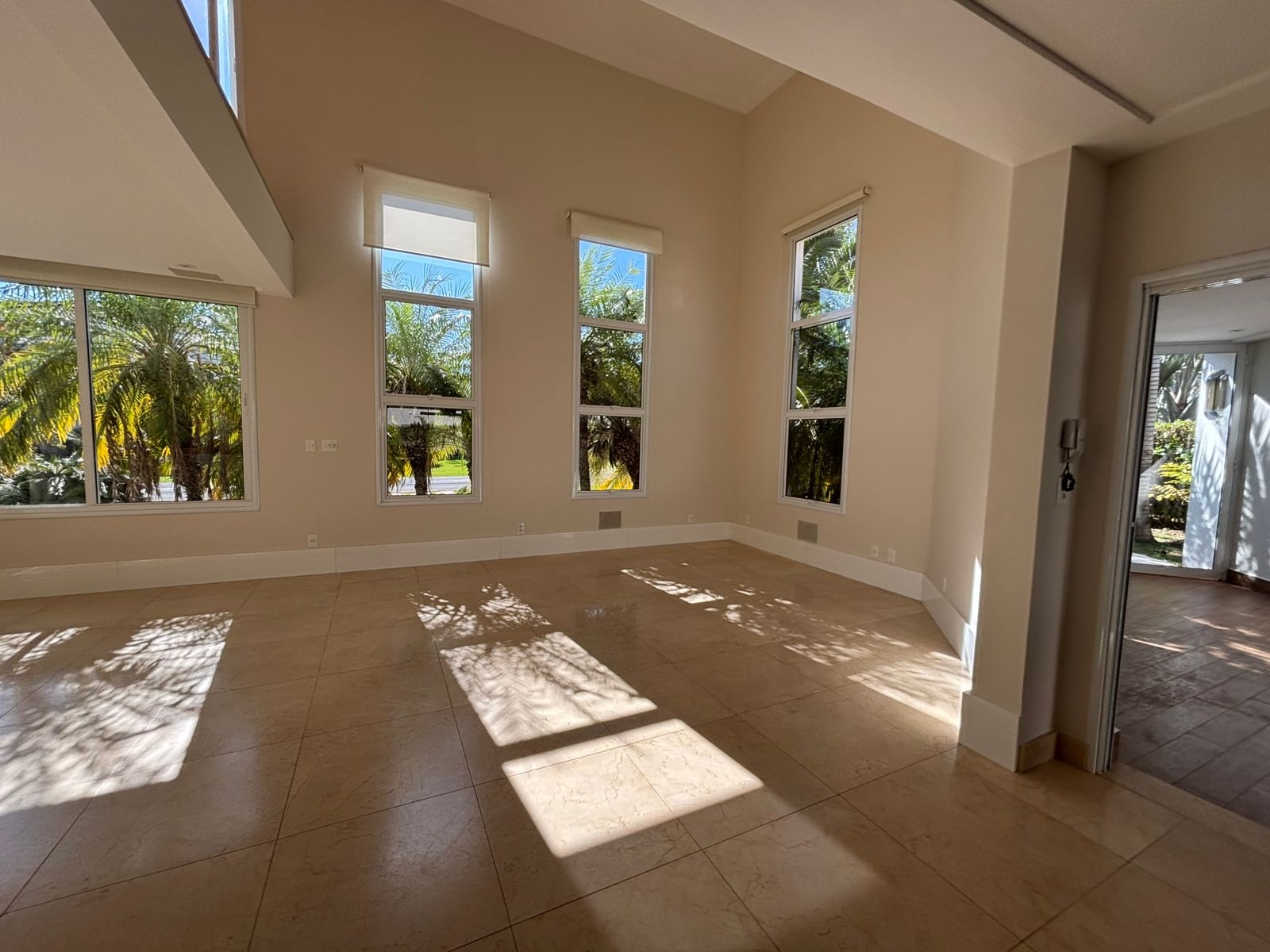 Casa, 4 quartos, 1040 m² - Foto 10