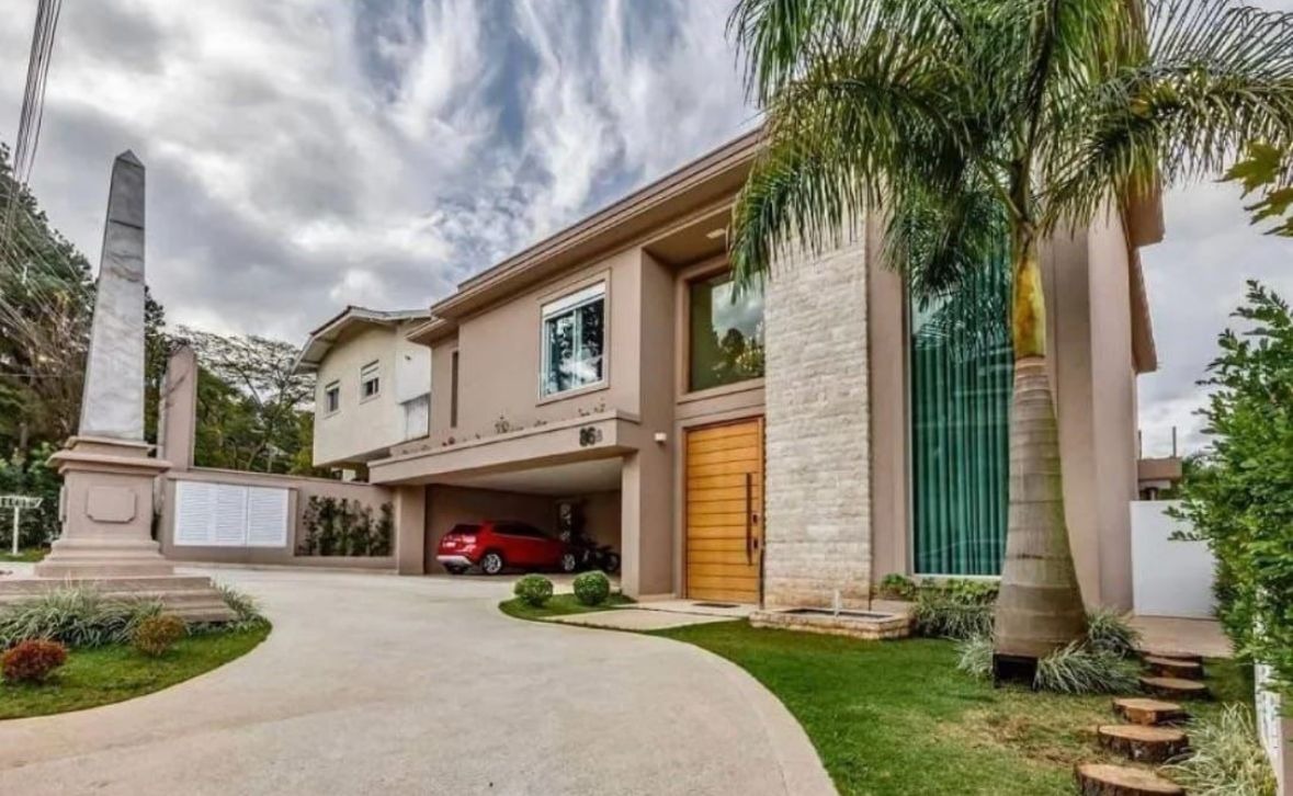 Casa, 5 quartos, 835 m² - Foto 1