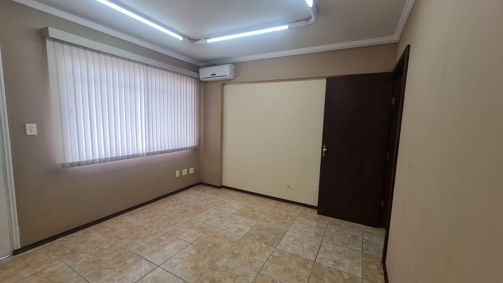 Sala-Conjunto, 25 m² - Foto 1