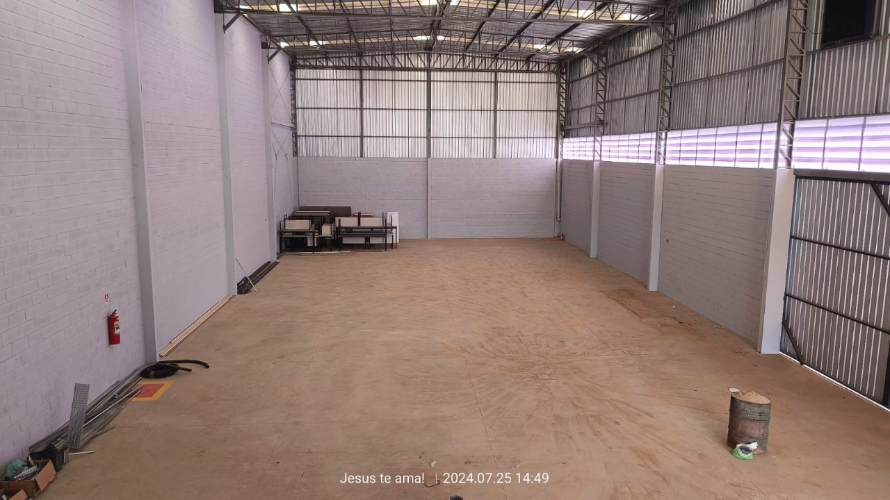 Indústria, 600 m² - Foto 1
