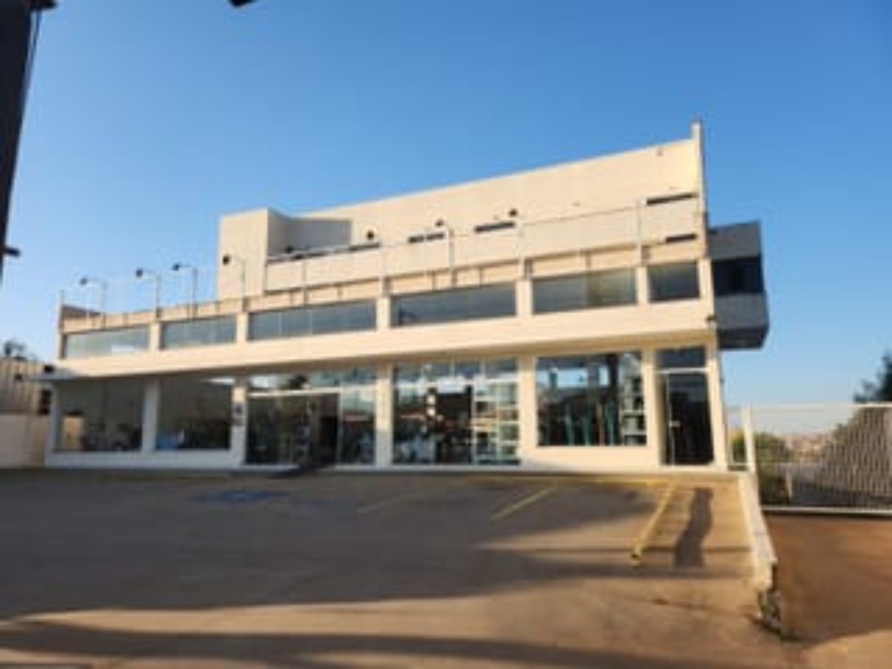 Depósito-Galpão, 1327 m² - Foto 1