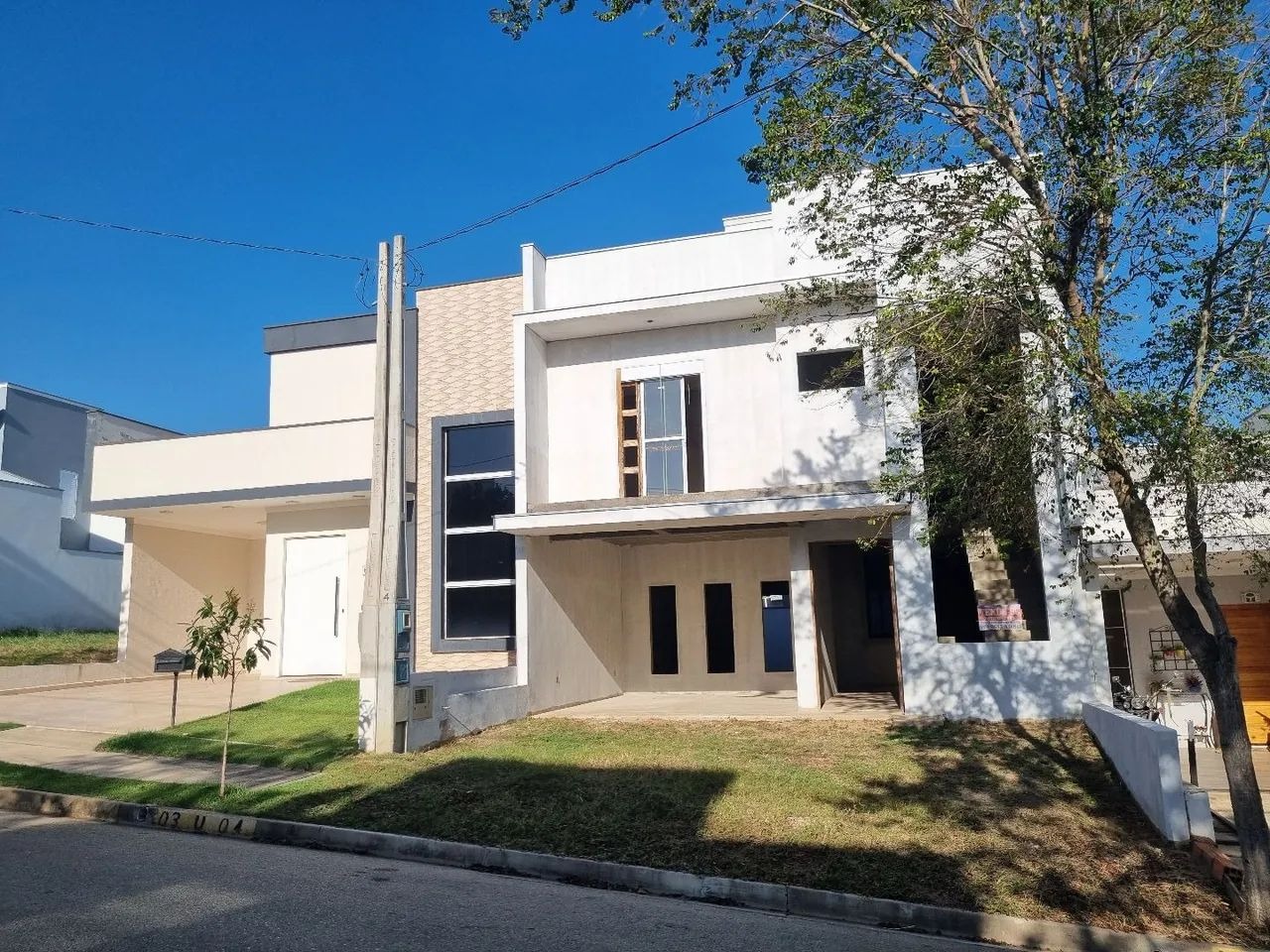 Casa, 3 quartos, 209 m² - Foto 1