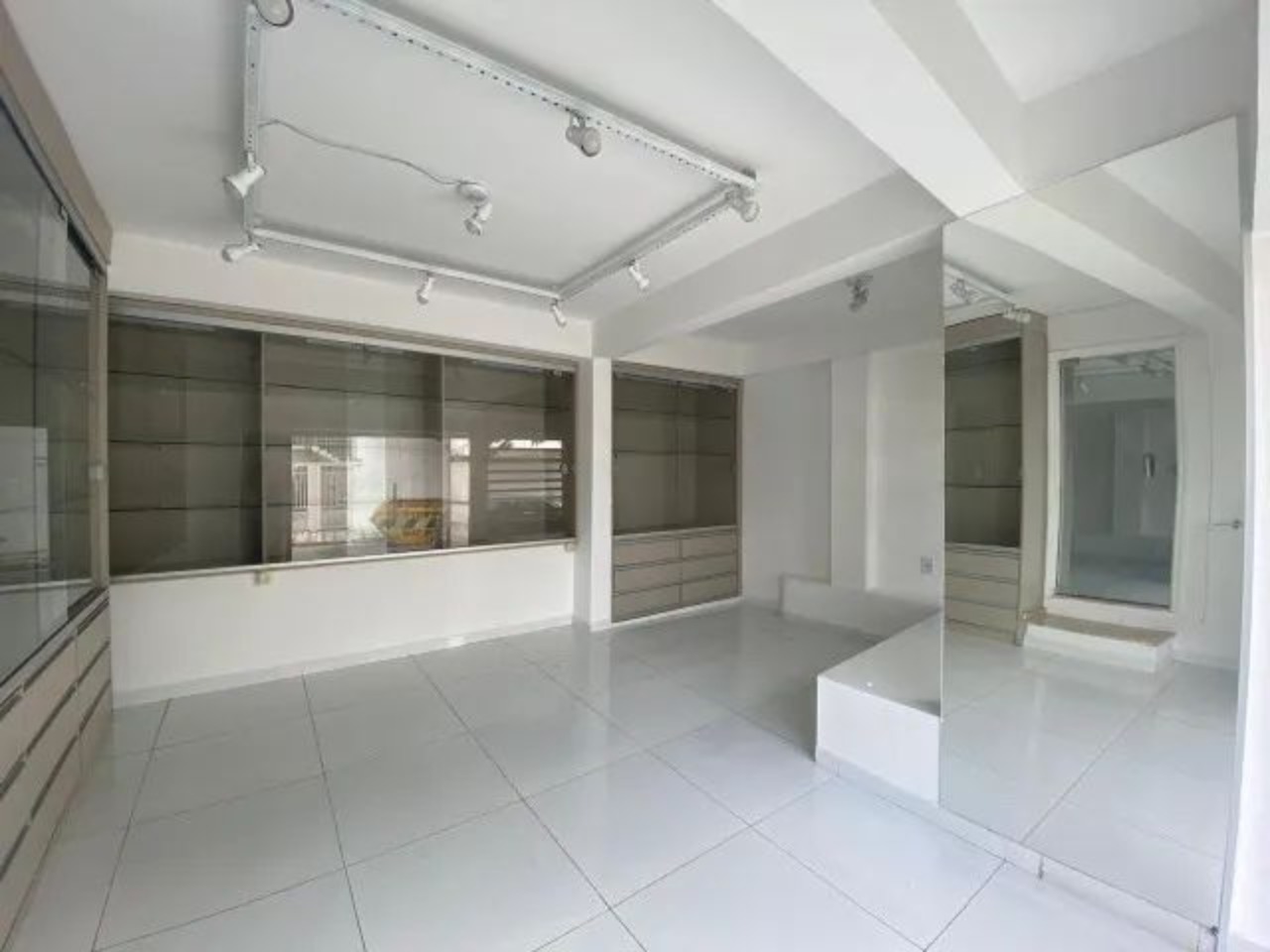 Loja-Salão, 30 m² - Foto 1