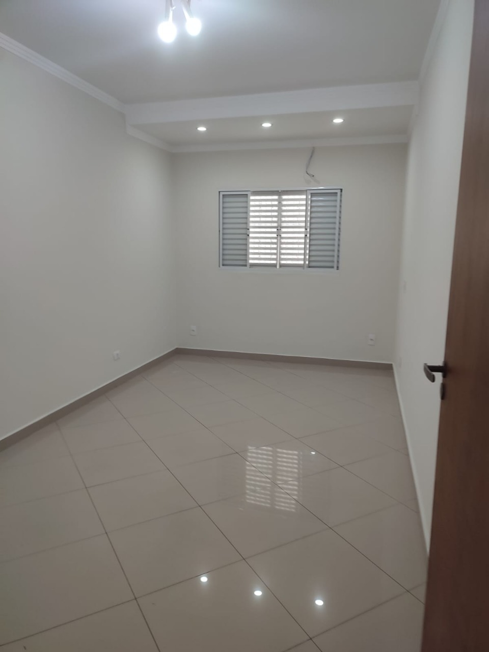 Prédio Inteiro - Foto 32