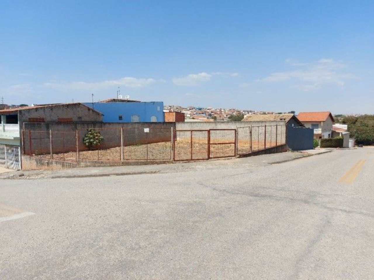 Loteamento e Condomínio, 300 m² - Foto 4