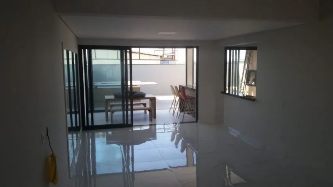 Casa, 4 quartos, 270 m² - Foto 8