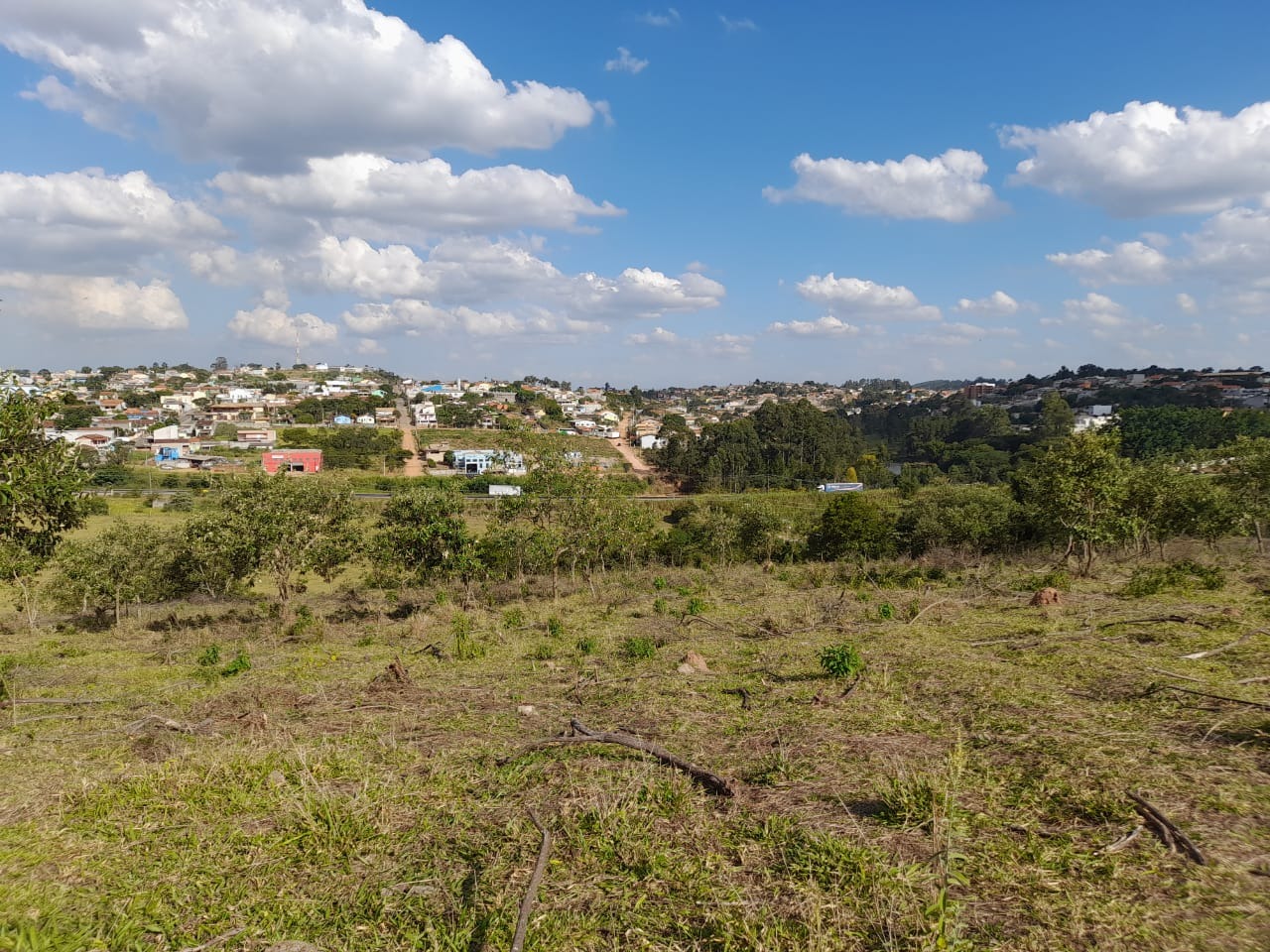 Terreno, 17 hectares - Foto 1