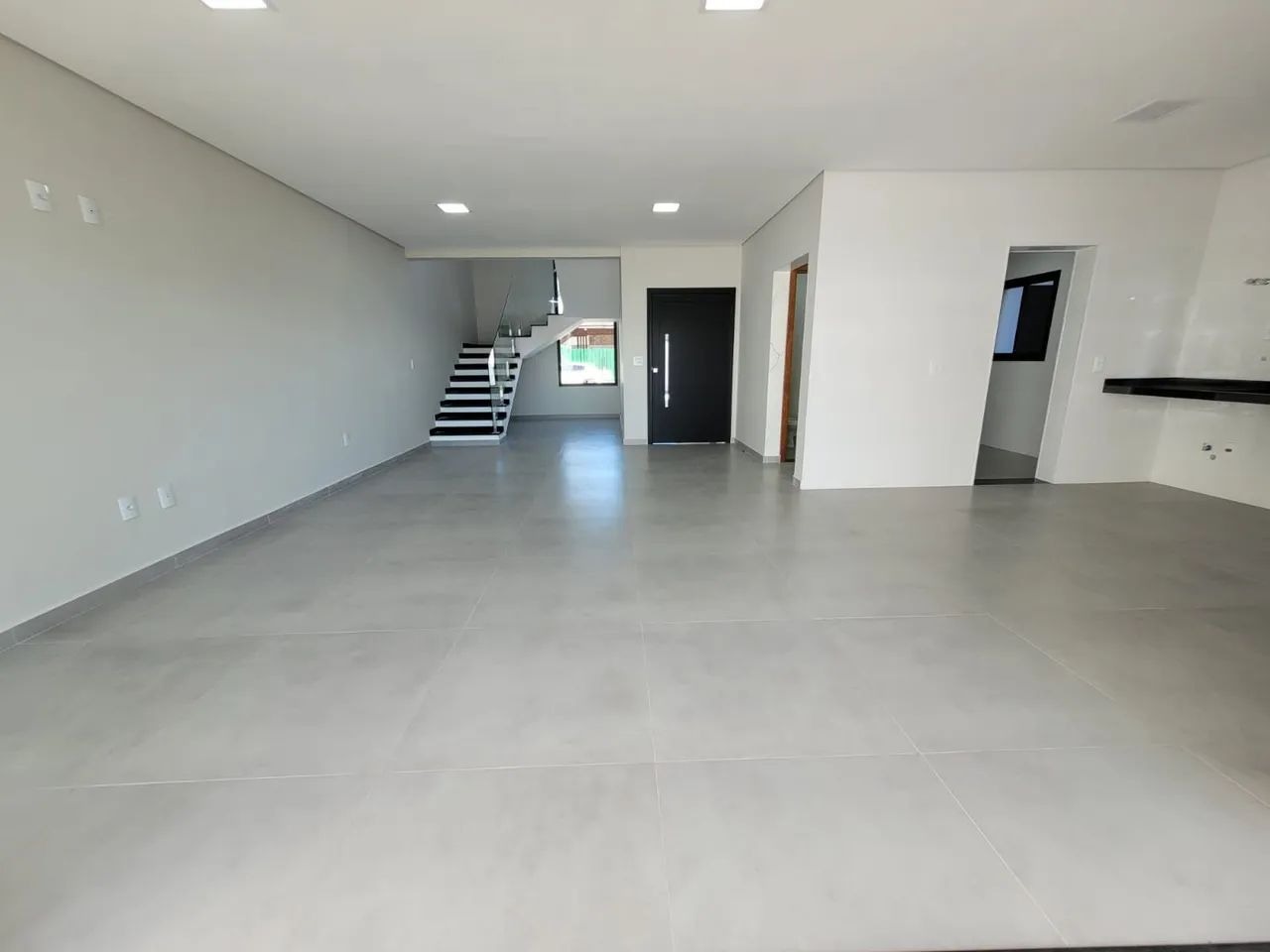 Casa, 3 quartos, 218 m² - Foto 2