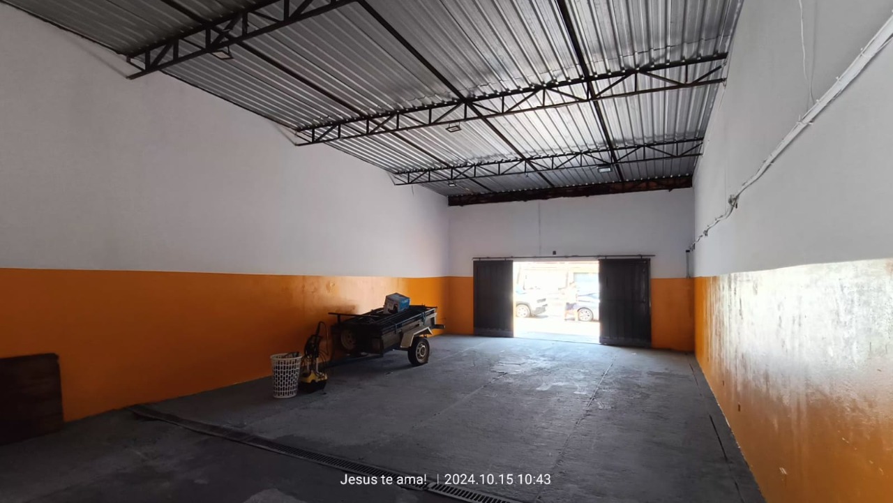 Loja-Salão, 122 m² - Foto 1