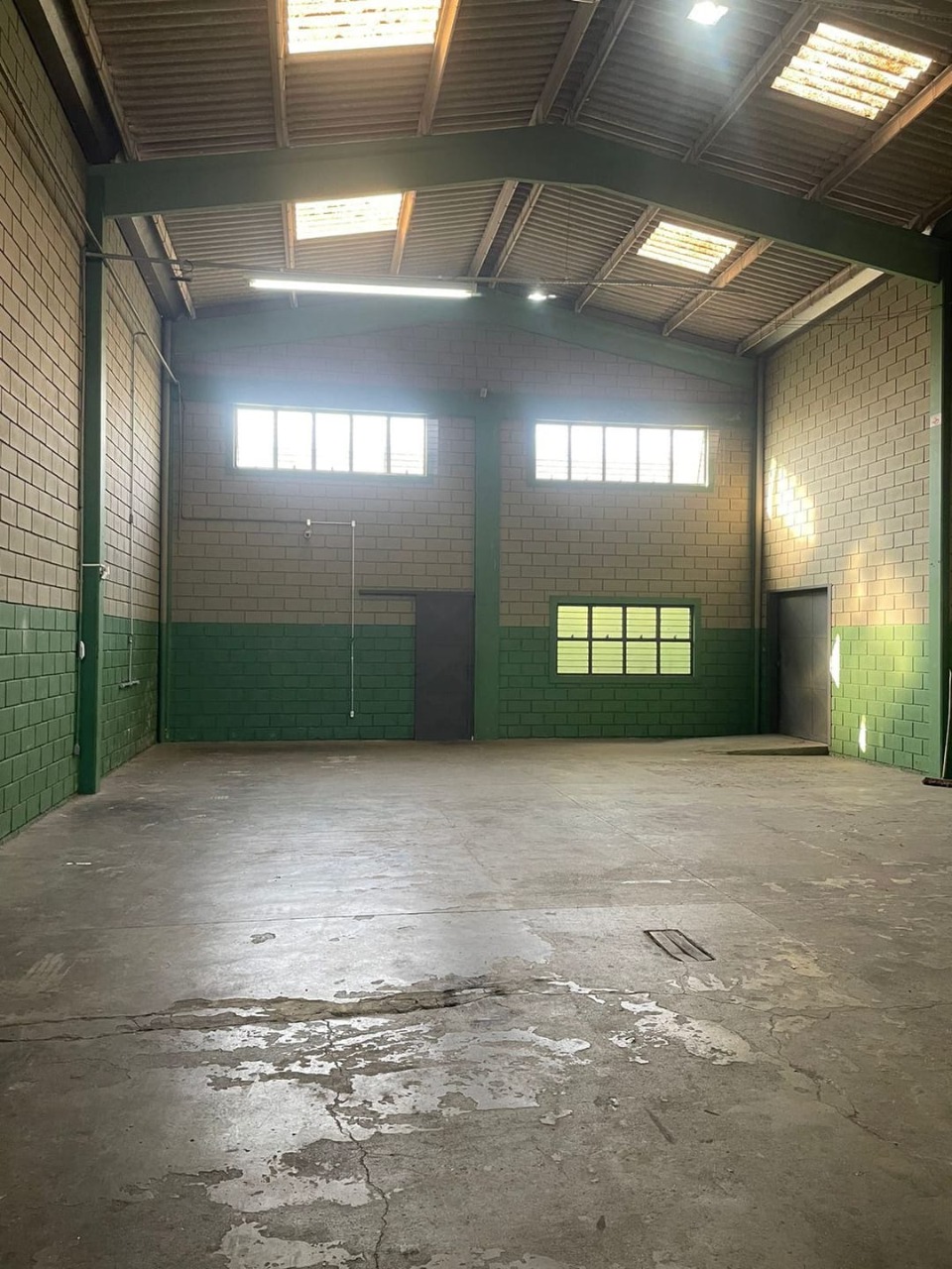 Depósito-Galpão, 200 m² - Foto 11