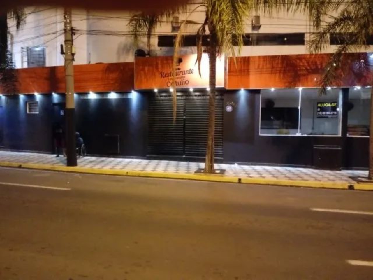 Loja-Salão, 130 m² - Foto 1