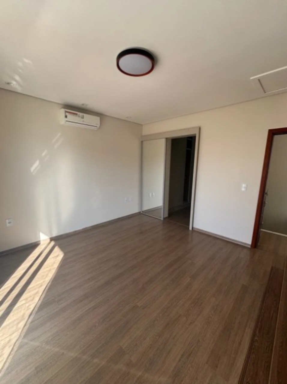 Casa, 3 quartos, 250 m² - Foto 11