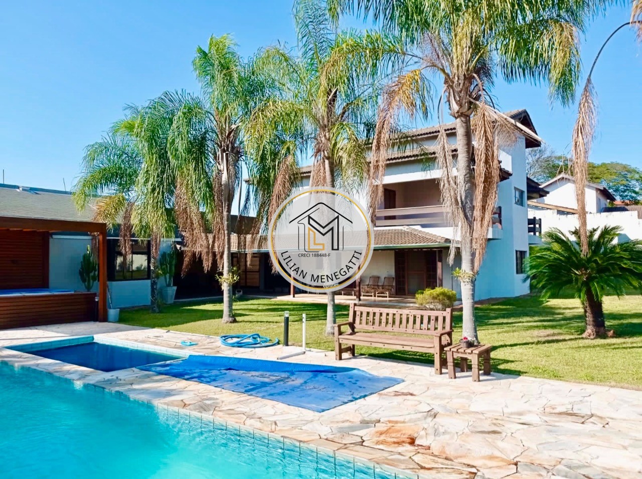 Chácara, 4 quartos, 2500 m² - Foto 1
