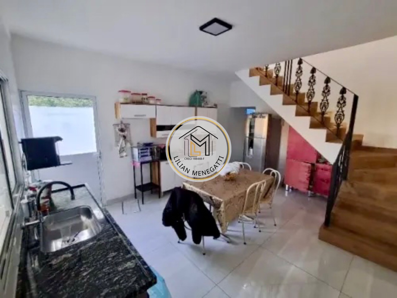 Casa, 4 quartos, 170 m² - Foto 1