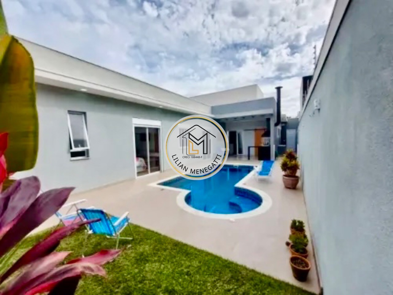 Casa, 3 quartos, 300 m² - Foto 1