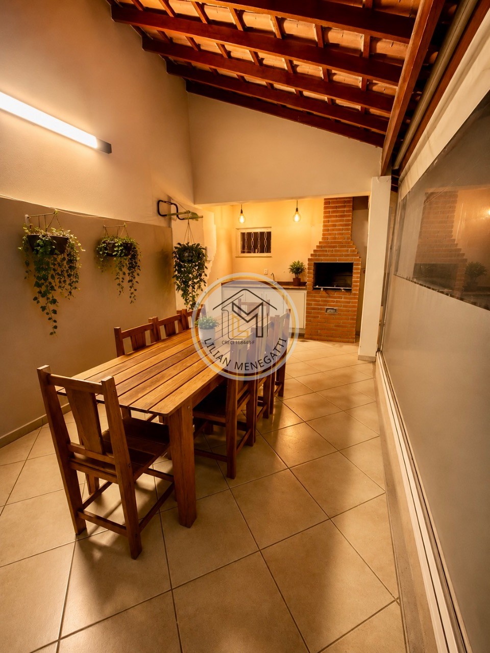 Casa, 3 quartos, 200 m² - Foto 1