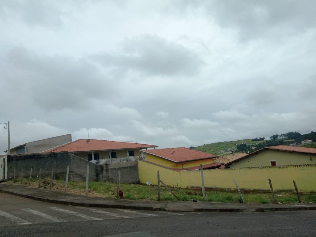 Terreno, 421 m² - Foto 1