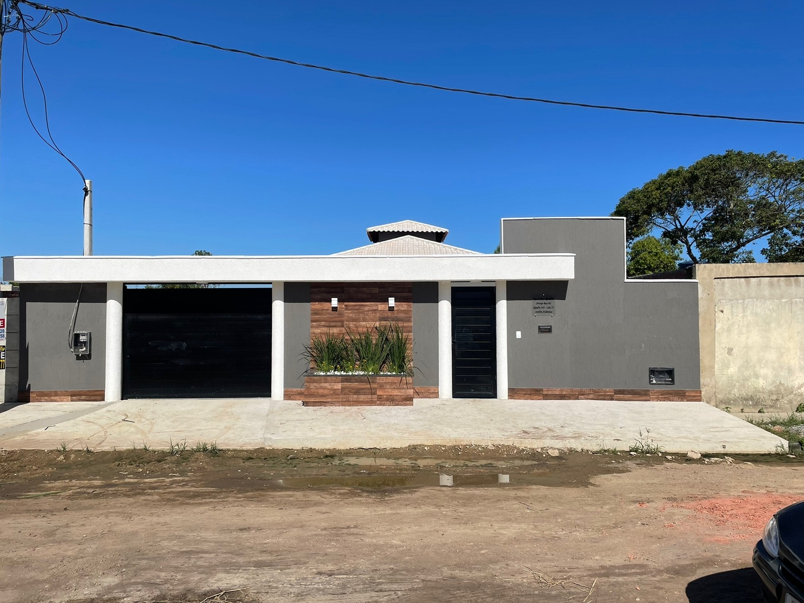 Casa a venda com 3 quartos sendo 1 suíte em Itaipuaçu no Jardim Atlântico
