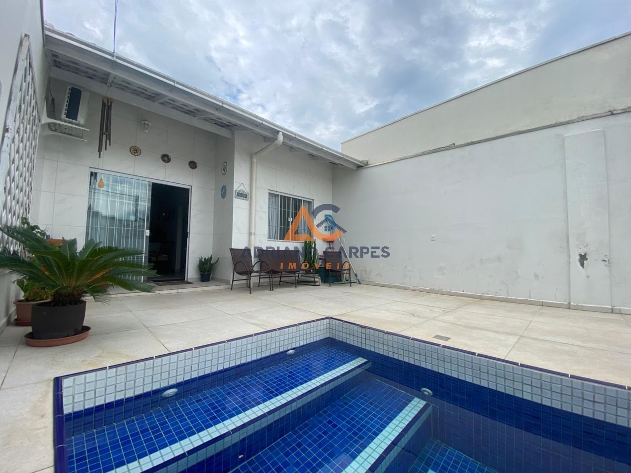 Casa, 3 quartos - Foto 1