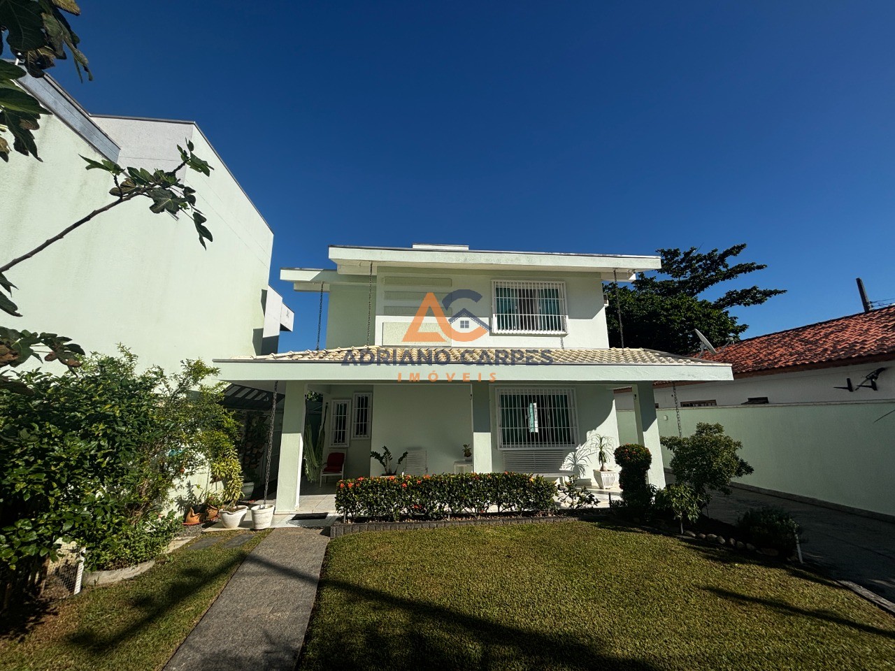 Casa, 4 quartos, 225 m² - Foto 2
