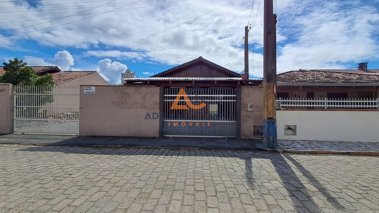 Casa, 2 quartos, 60 m² - Foto 1