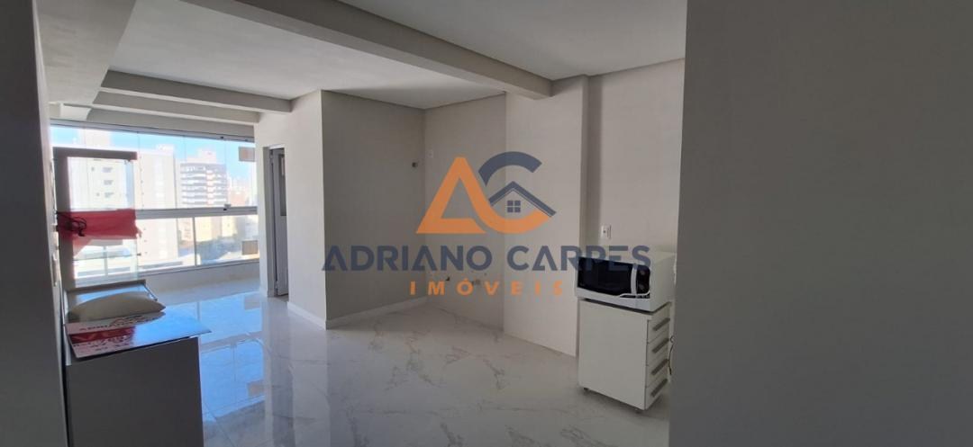 Apartamento a 50 metros do mar, na praia do Gravatá
