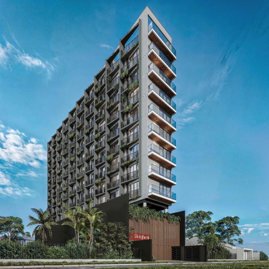 Apartamento Studio com 1 vaga de garagem na quadra mar no Centro de Navegantes a venda com a Adriano Carpes Imóveis