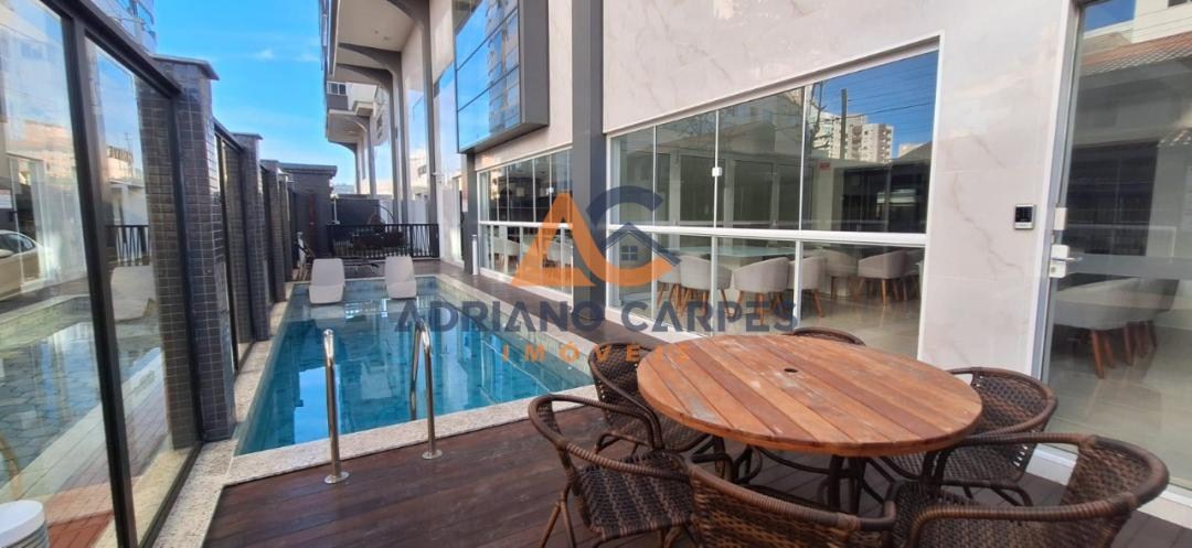 Apartamento a 50 metros do mar, na praia do Gravatá