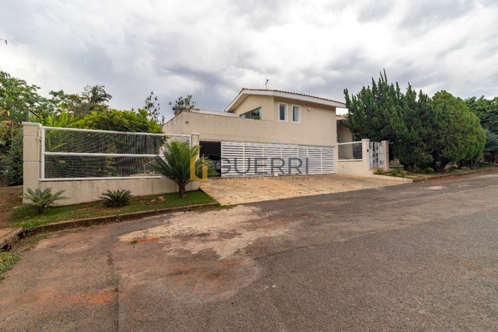 SHIN QL 15 Lago Norte Casa 5 Quartos 4 Suítes 4 Vagas 1000 m² Aceita Financ FGTS