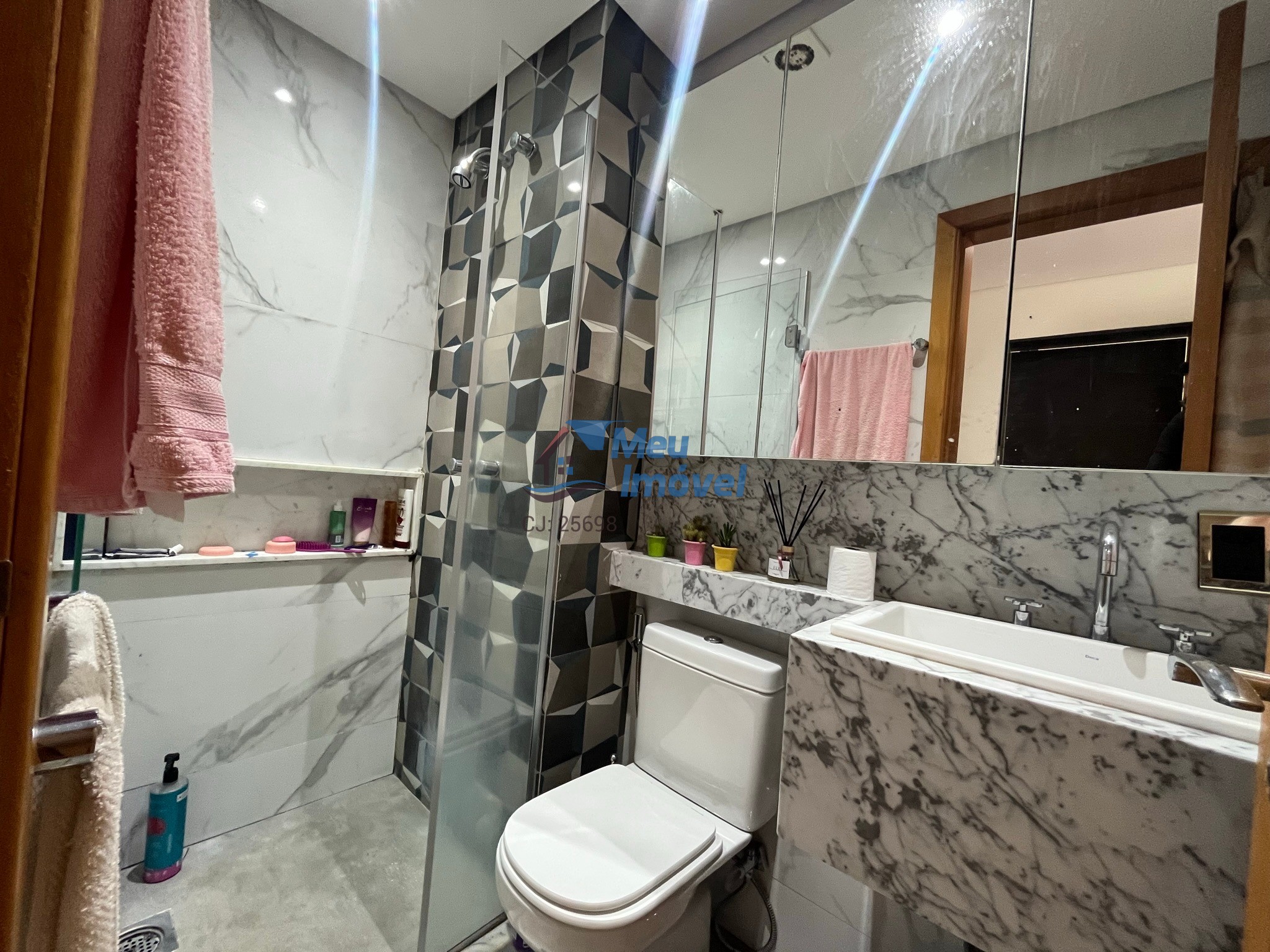 Rua copaíba df century plaza 1 quarto 1 vaga 44m² varanda ar