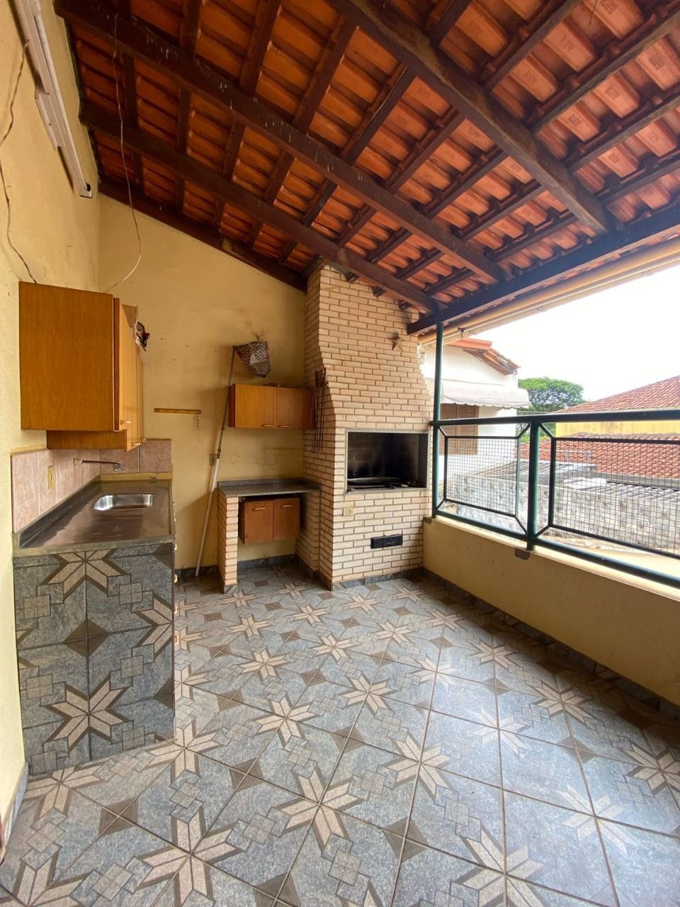 Qi 07 4 guará sobrado 3 quartos 2 suítes 3 vagas 280m² escri