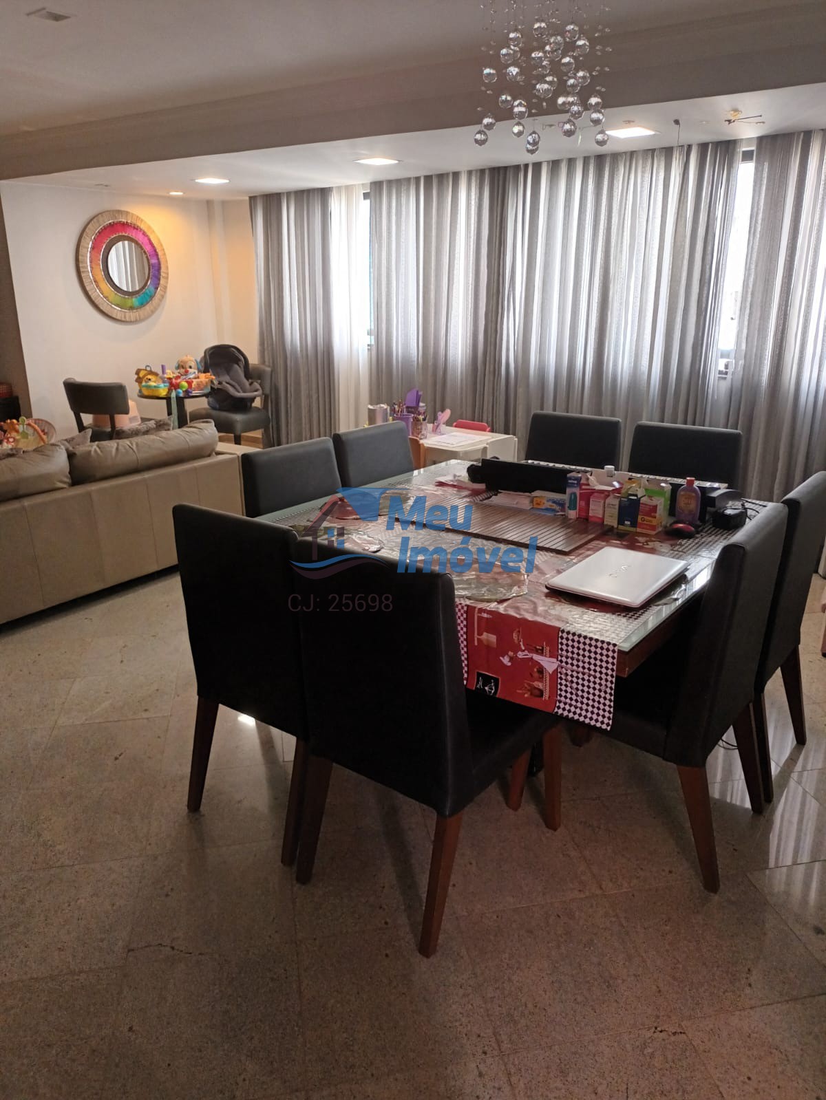 Avenida Flamboyant Águas Claras Res Vanessa 4 Quartos 1 Suíte 2 Vagas 145 m²